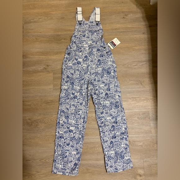 Duluth Trading Co Denim - NWT Duluth Trading Co | Women's Heirloom Gardening Bib Overalls Farm Toile
